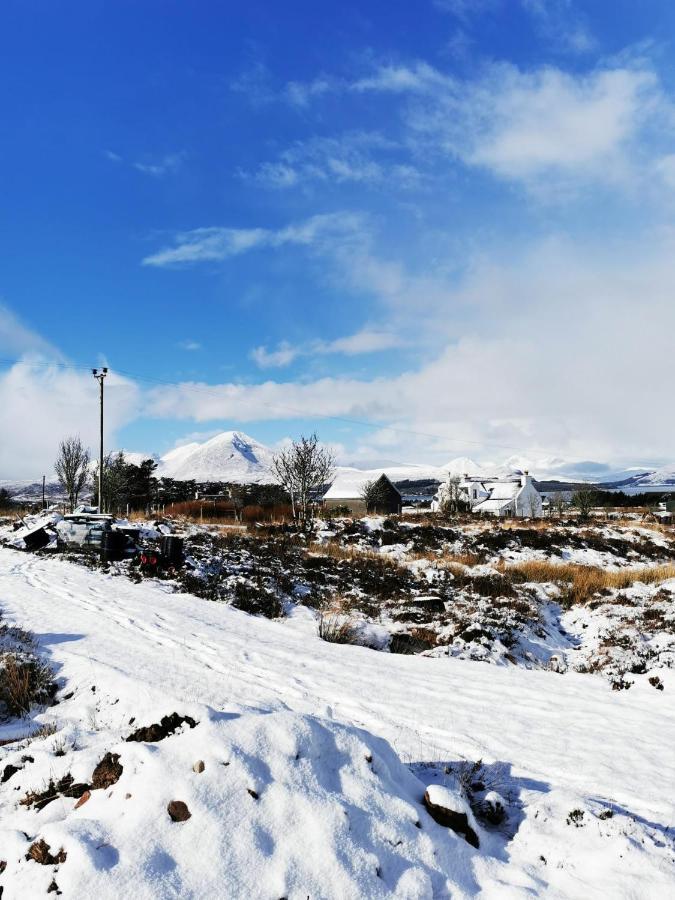 Aurora Skye Hotel Breakish Bagian luar foto